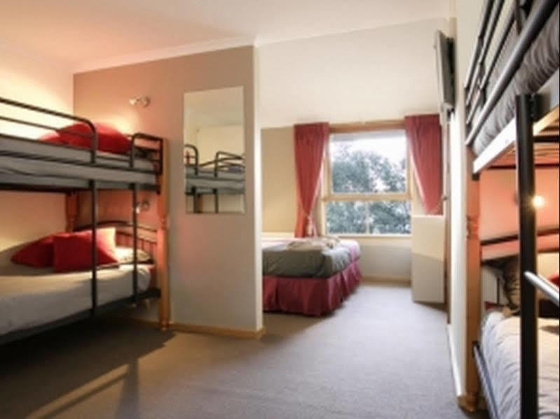 Cooroona Alpine Lodge Falls Creek Εξωτερικό φωτογραφία